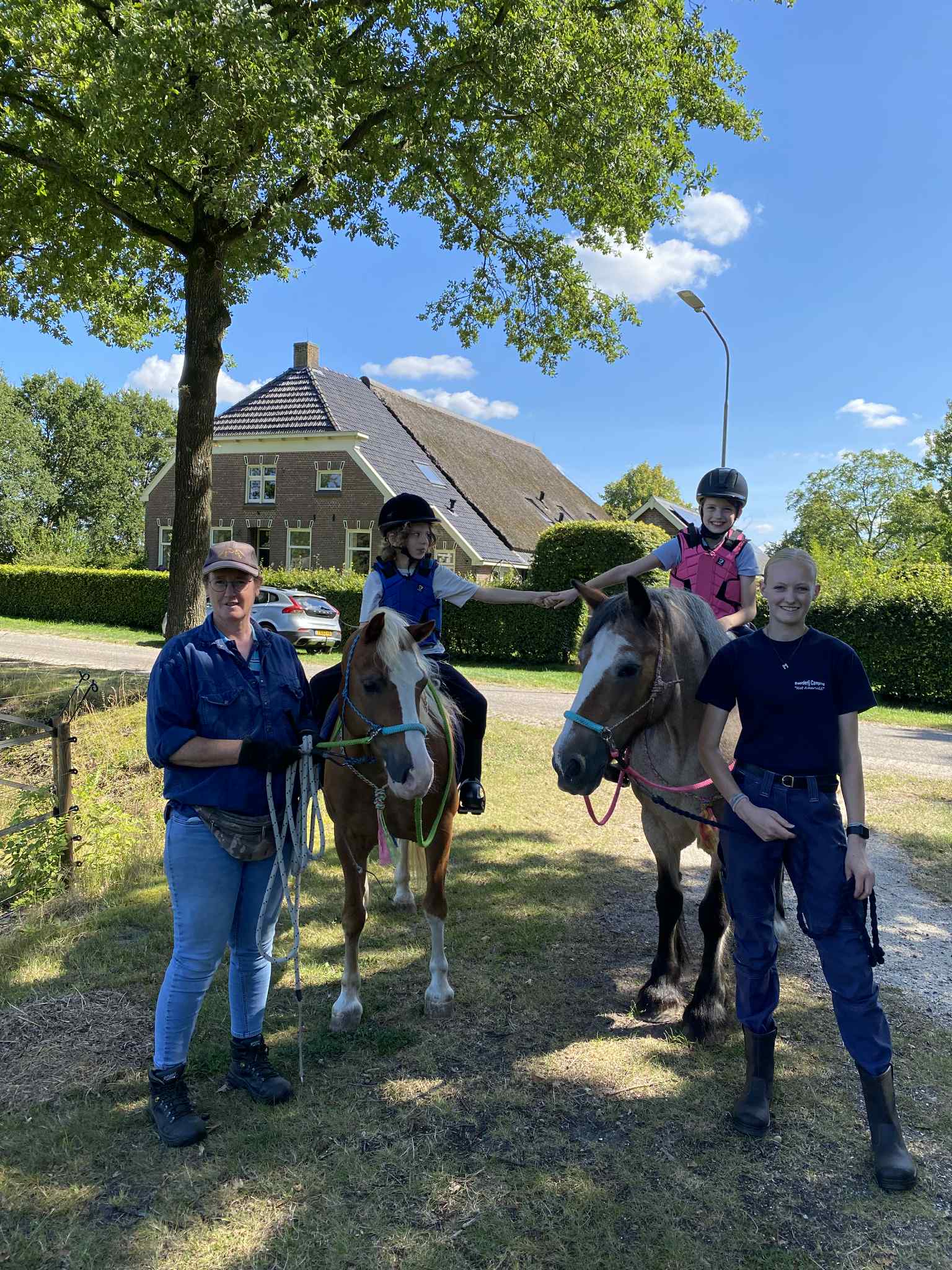 Messenger creation B643D76D BECE 413D 8376 6F348CE4CF95